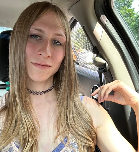 Emilia Lockhart 素敵なモデル 画像