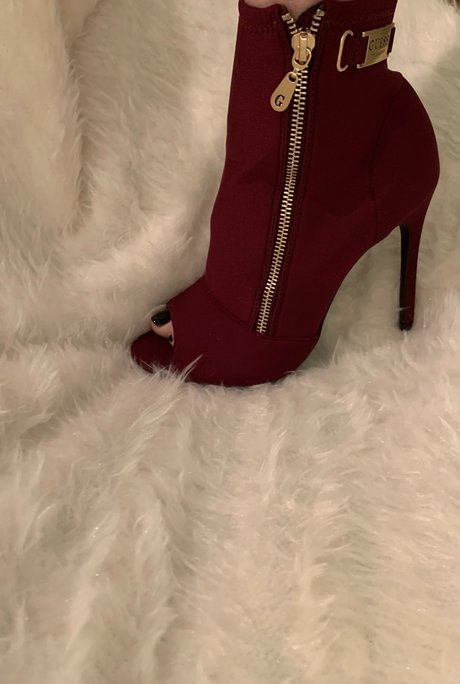 MissJ s Pretty Feet 可愛いモデル 写真