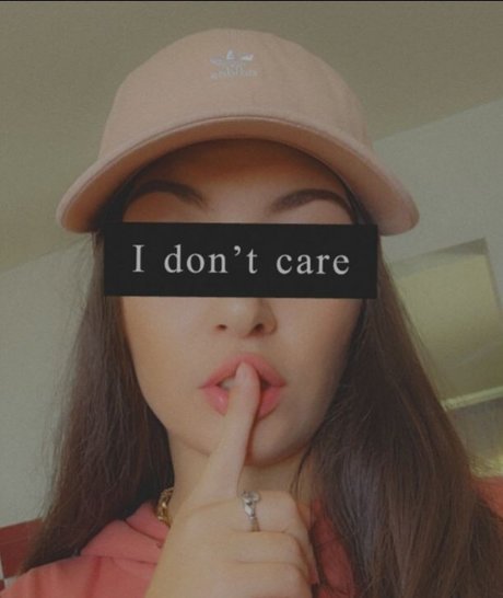 Dot s Exclusive エロティックなモデル ギャラリー