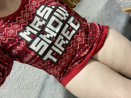 ChunkyBabe 裸のポルノスター 画像