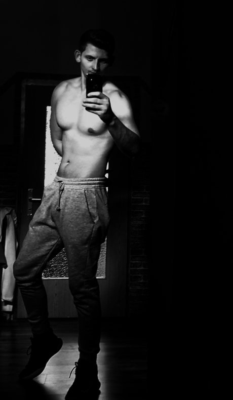 レズビアン誘惑オンリーファンズ xxx 写真