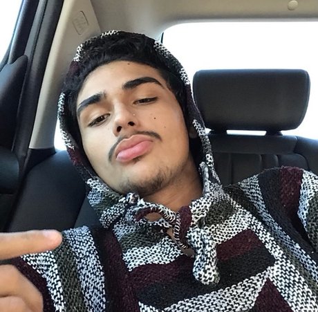 Big_ ホットなモデル 画像