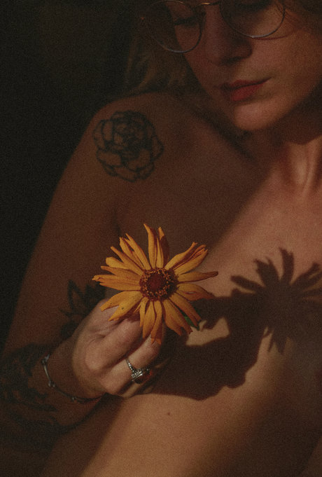 Lalhow666 高品質女優 写真