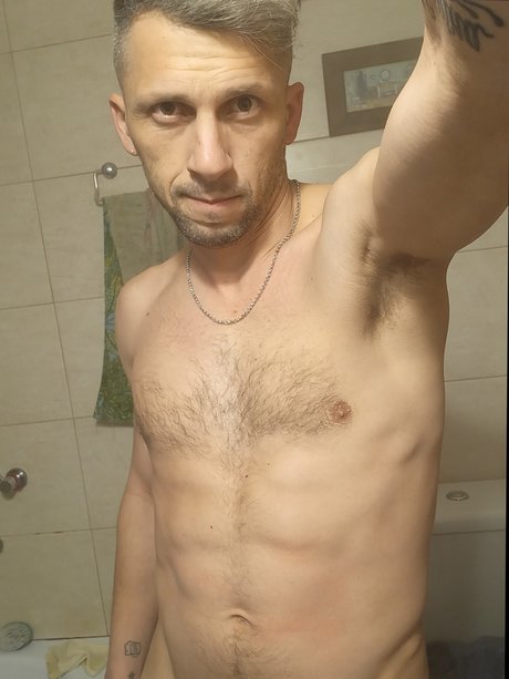 Matias ojelea 高品質モデル 写真