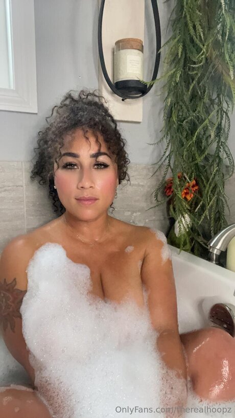 Hoopz セクシーモデル 画像