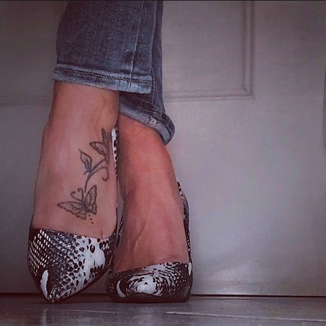 イギリスのおばあちゃんオンリーファンズ 無料セックス 写真