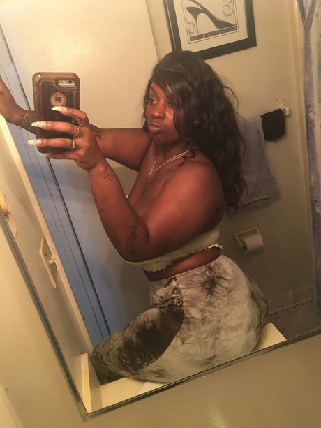 Renee Giorgio ポルノスター ギャラリー