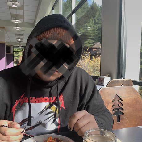 eBlood SiSK 美しい女優 写真