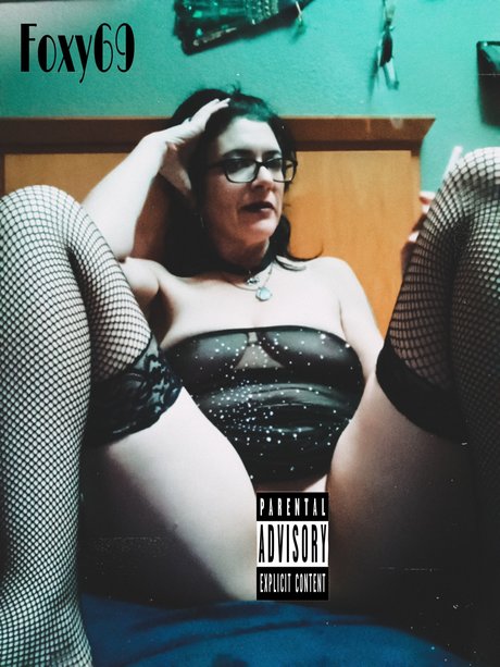 Foxy69 ポルノモデル ギャラリー