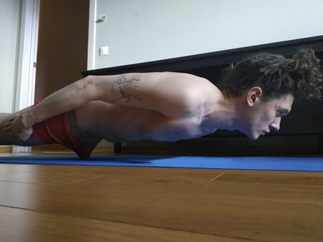 Denya XXXモデル 写真