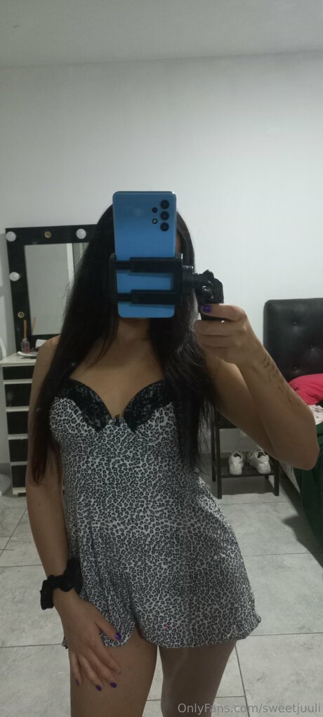 フラットオンリーファン エロチック アーカイブ