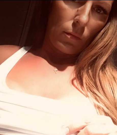 巨乳ランジェリーオンリーファンズ 美しいxxx 画像