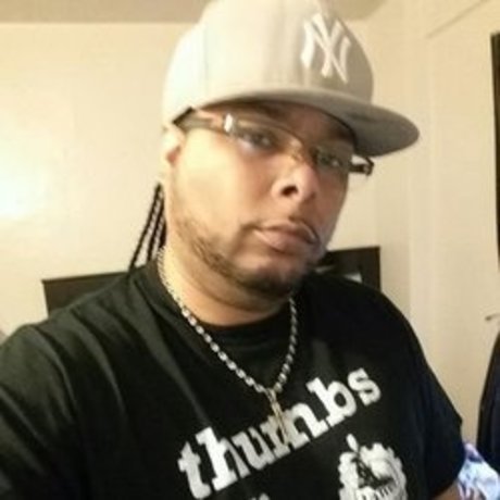 Roberto Luis Patron ヌード女優 画像