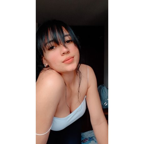 Vivianita M トップスター 画像