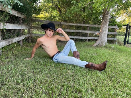 Shredded cowboy セックスポルノスター 写真