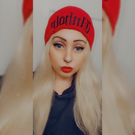 Satan_ 美しいモデル 写真