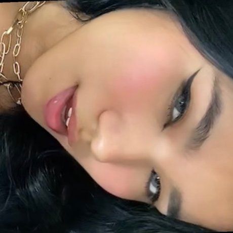 Tatii ポルノスター 美しい 画像