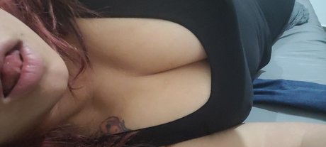 メコスジのオンリーファンズ 無料セクシー ギャラリー