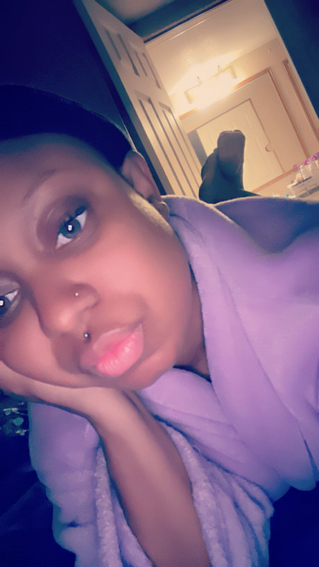 Rockiihaze09 高品質のポルノスター 写真