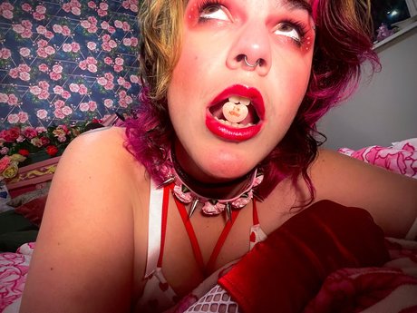 Bramble ポルノ女優 写真