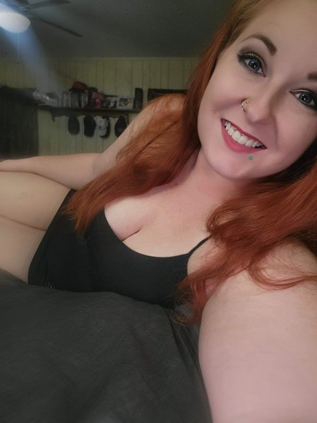 Patricia Knows アートスター 写真