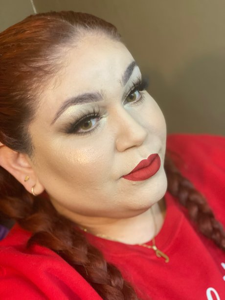 パイズリ オンリーファンズ アートポルノ 画像