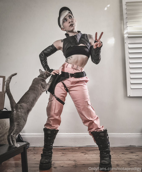 後背位オンリーファンズ 美しいヌード ギャラリー