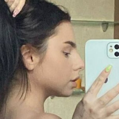 liroshka 可愛いモデル ギャラリー