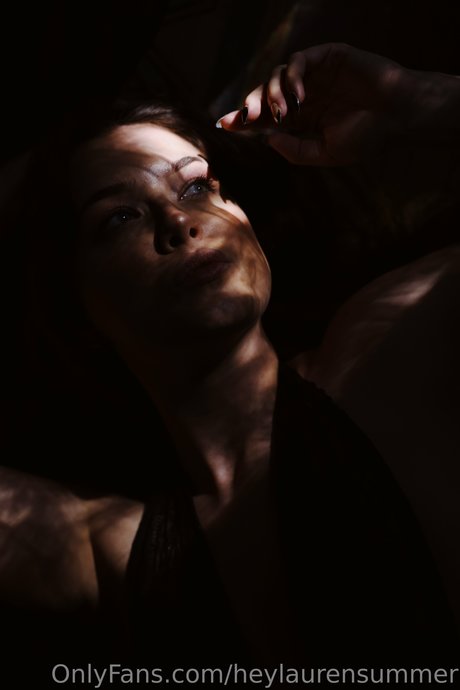 肉厚熟女オンリーファンズ 美しいポルノ 写真