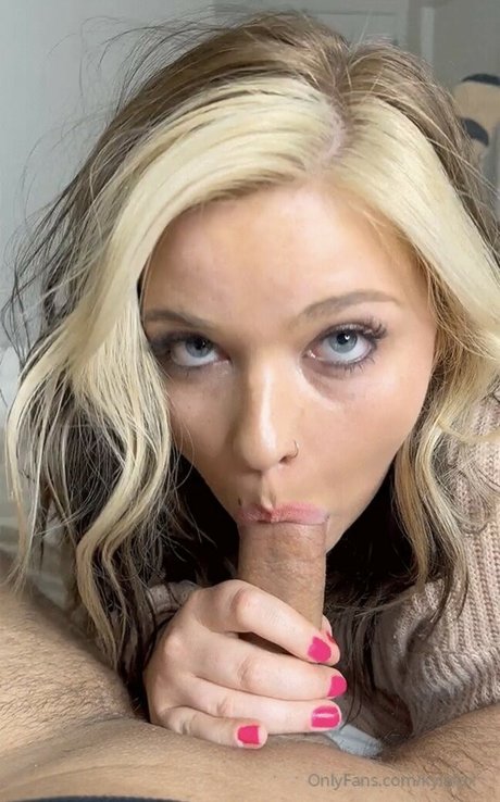 黒人女性のオンリーファンズ セクシー 写真