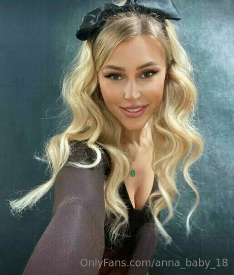 ジムガールズオンリーファンズ セクシー裸 写真