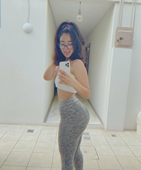 アナルxxx オンリーファンズ 美しいポルノ 写真