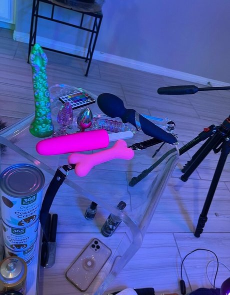 巨乳熟女オンリーファンズ セクシー裸 ギャラリー