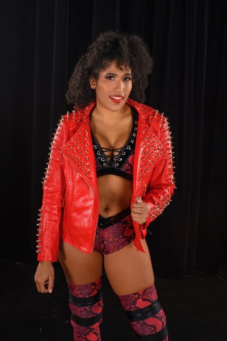 オタクプリンセスオンリーファンズ アダルト無料 写真