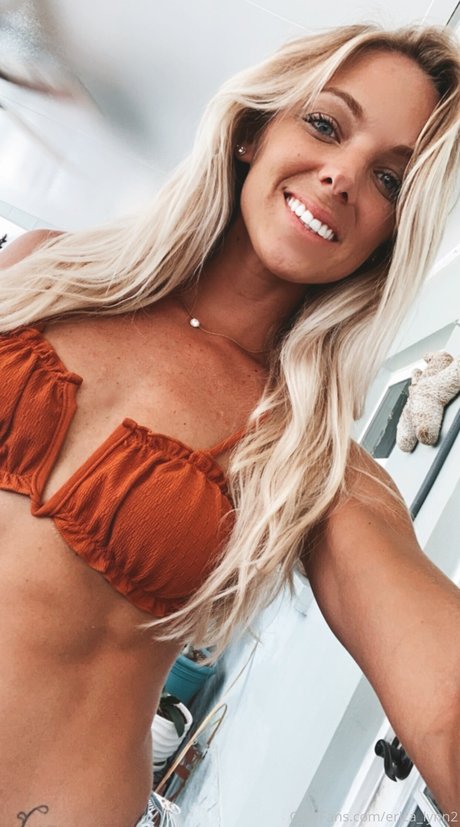 立ちファックオンリーファンズ ホットxxx 写真