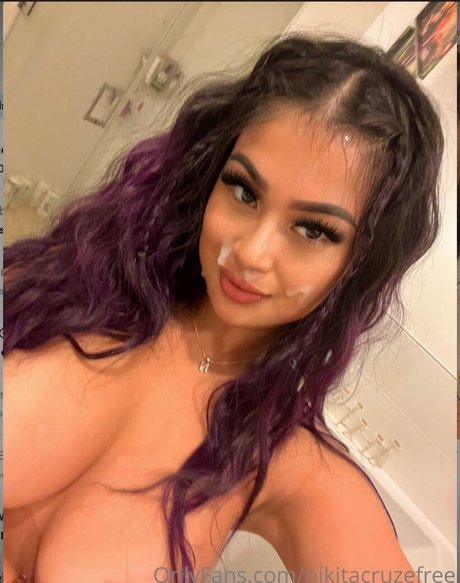 Nikita Kim ポルノスター 写真