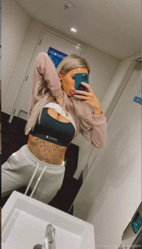 黒檀の指入れオンリーファンズ アート裸 画像