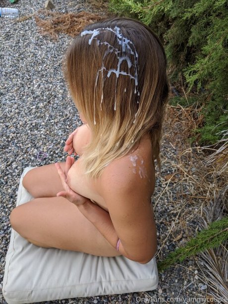 バニープリンセスオンリーファンズ セクシーヌード 写真