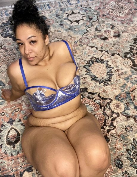 大きなプッシー唇オンリーファンズ えろた アーカイブ