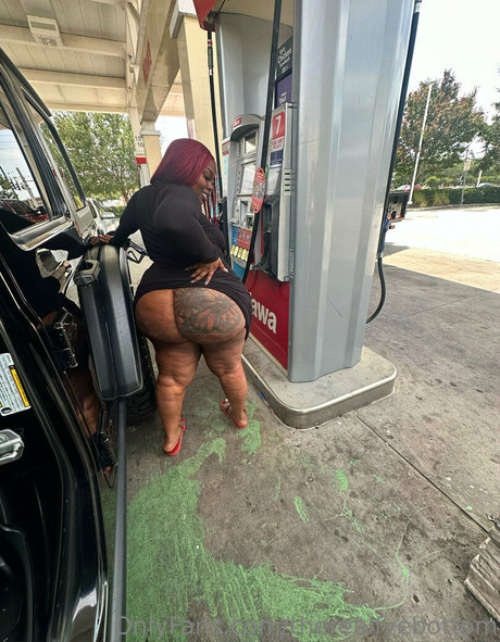 therealfyebottom 美しいモデル 写真