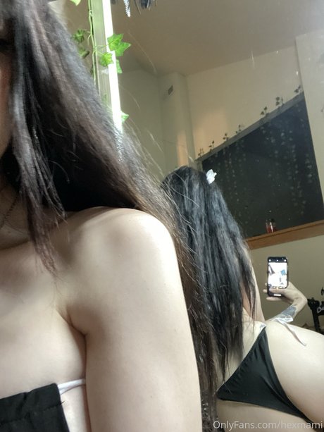 Hexmami ポルノスター 独占 写真