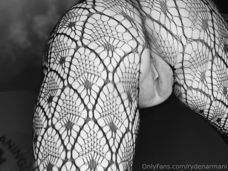 筋肉トランスオンリーファンズ 無料 ギャラリー