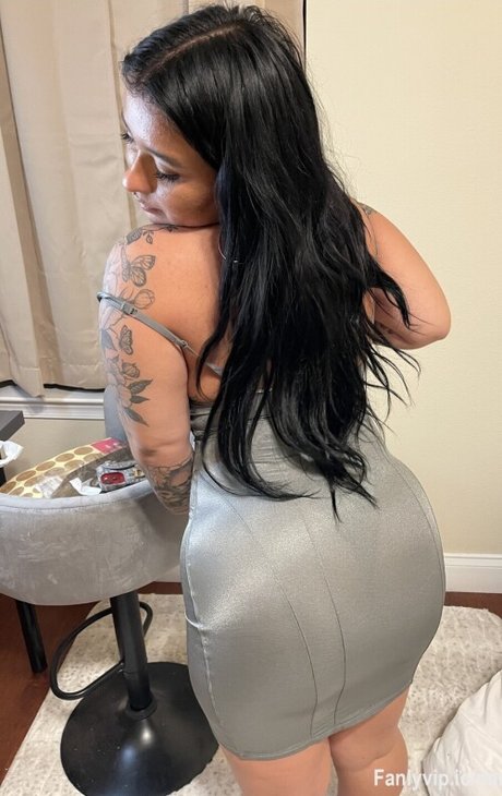 POVオンリーファン 美しいヌード 画像