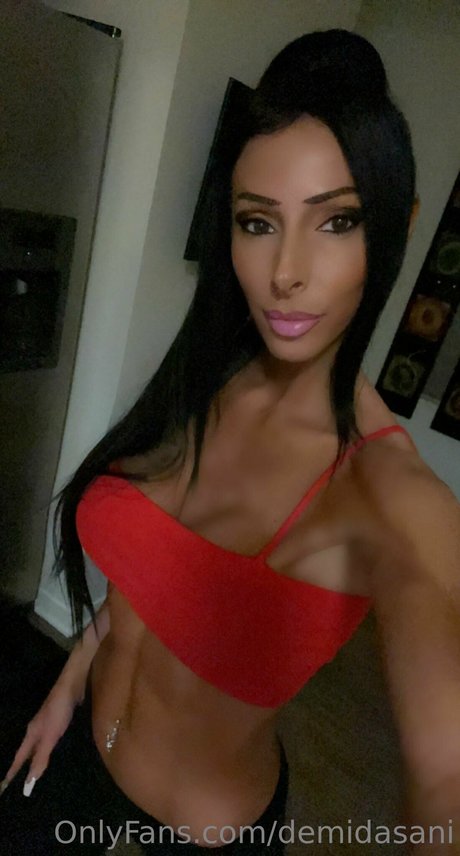 痴女妻オンリーファンズ 無料 画像