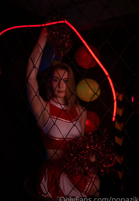 成熟したラテン系オンリーファンズ 美しいポルノ 写真