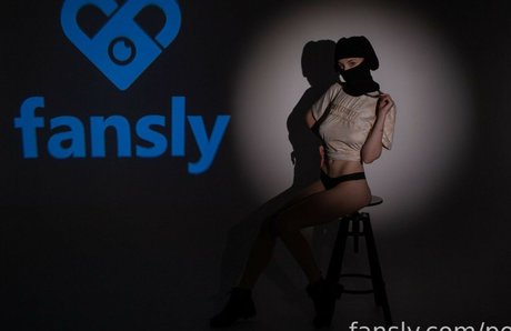 柔軟なティーンオンリーファン ポルノ ギャラリー