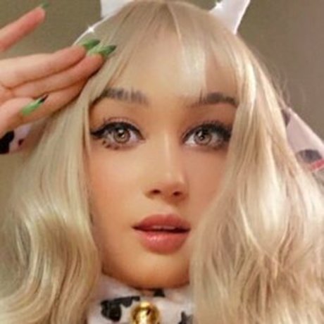 Mimi ue 最高のモデル 写真