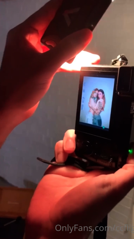 Cecily from Naked Bakers 女優 画像