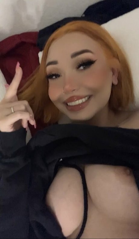 ulildevil ヌードスター 写真