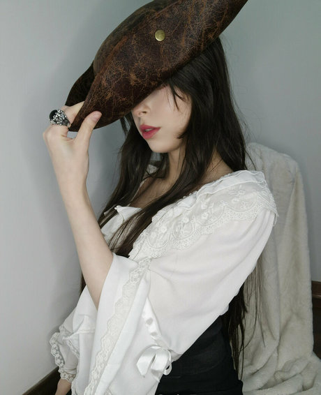 成熟したラテン系オンリーファンズ 無料 画像